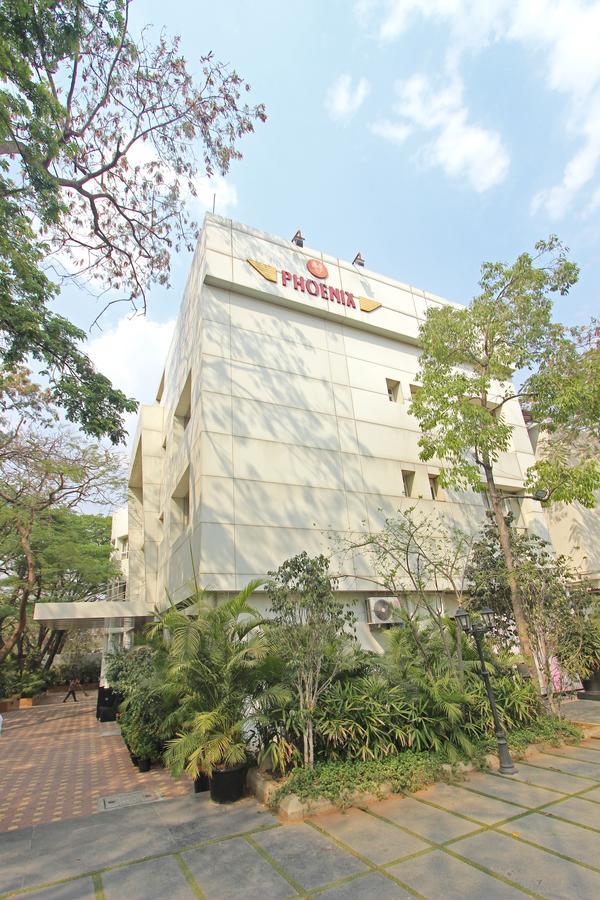 Hotel Phoenix Koregaon Park Pune Exterior foto