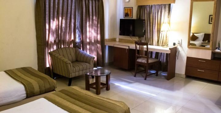 Hotel Phoenix Koregaon Park Pune Exterior foto